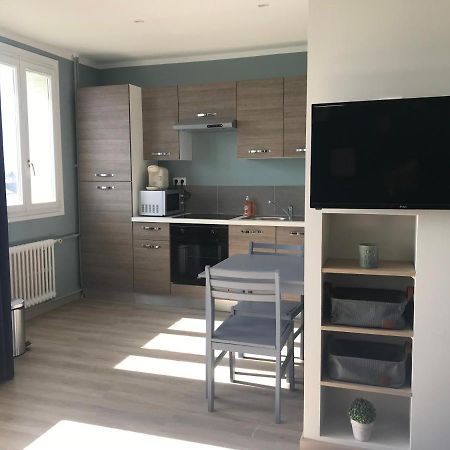 Bel Appartement Renove, Spacieux Et Lumineux Bourg-en-Bresse Exterior foto